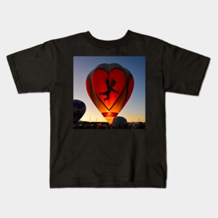 Valentine Balloon at the fiesta Kids T-Shirt